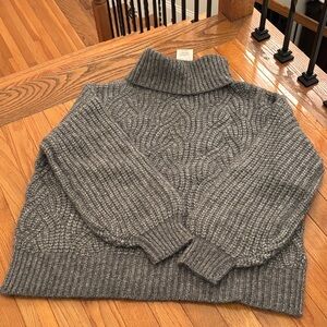NWT Gray Turtleneck Cable Knit Sweater